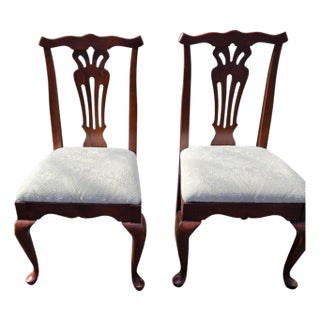 1990s 2 Pennsylvania House Cherry Dining Room Armchairs Chippendale Sheild Back For Sale