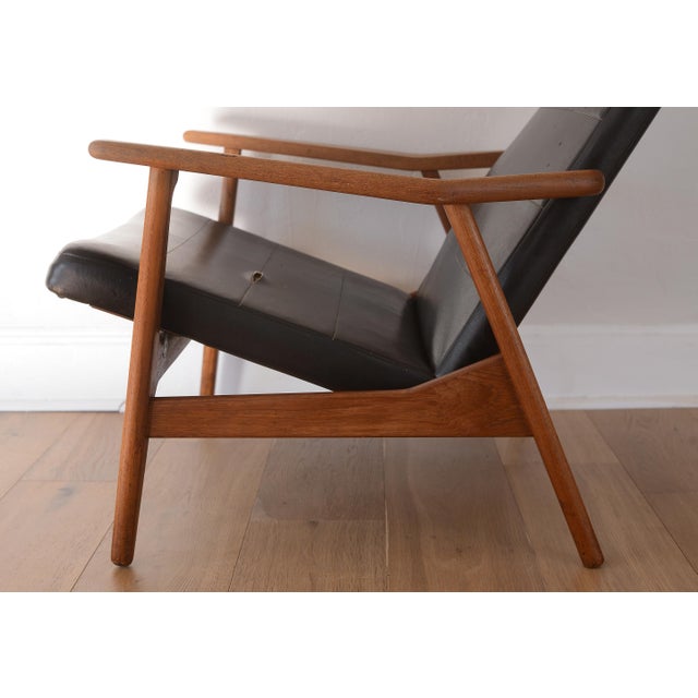 Black MCM Danish Modern Teak & Black Vinyl Reclining Lounge Chair For Sale - Image 8 of 18