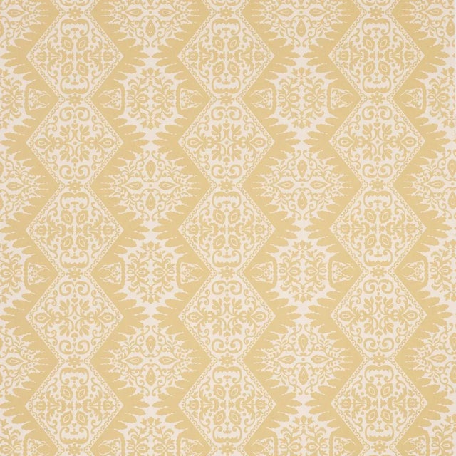 SAMPLE - Schumacher Berkeley Wallpaper In Straw For Sale
