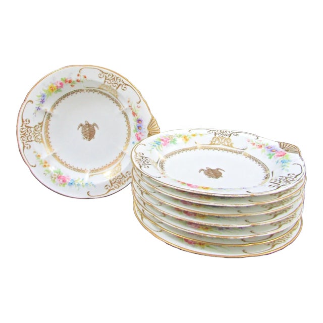 Mid 19th Century Charles Ahrenfeldt Limoges France Gold Turtle and Shell Oyster Bowl Set of 8 For Sale
