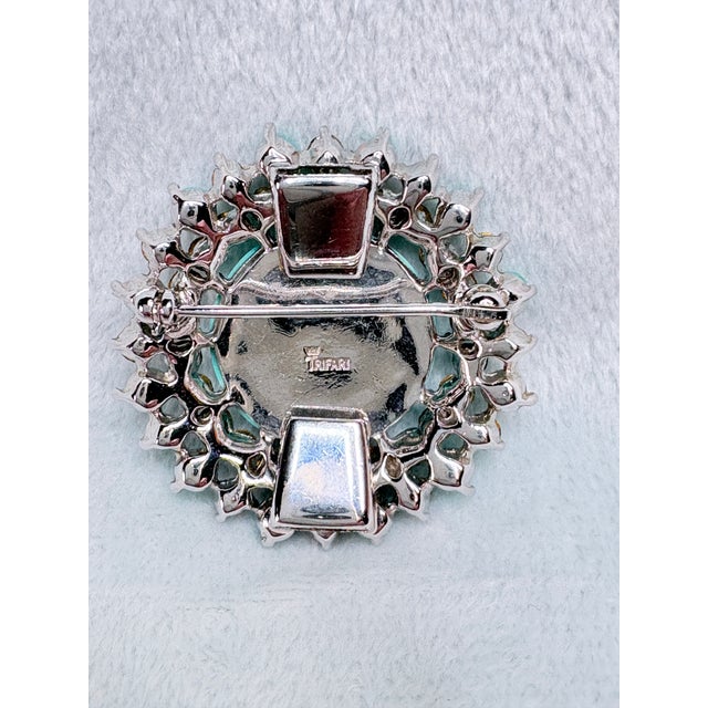 Turquoise 1950s Crown Trifari Turquoise Cabochon Necklace and Convertible Brooch Pendant Set For Sale - Image 8 of 10