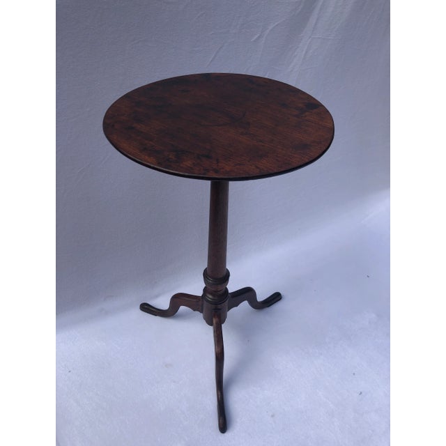 Antique Early 18th Century English Queen Anne Side Table For Sale - Image 10 of 11