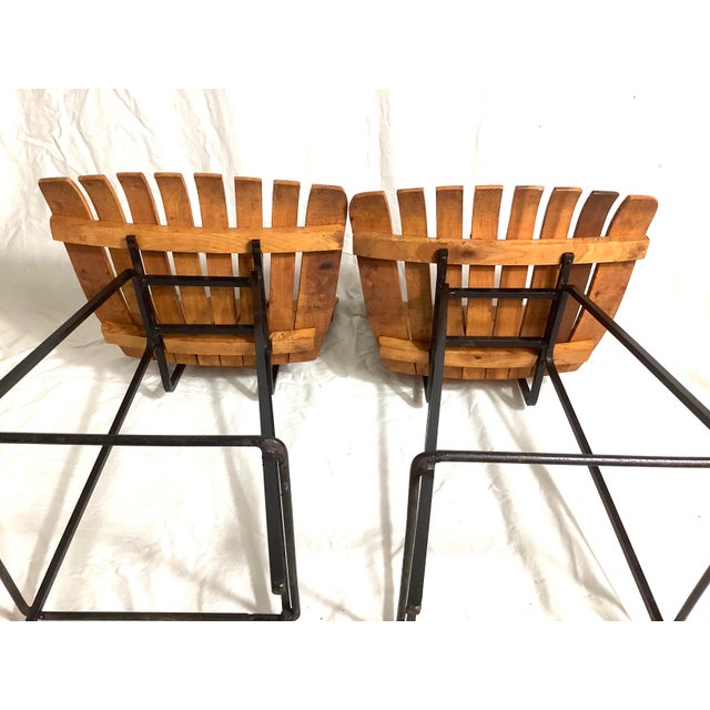 Arthur Umanoff Pair Mid Century Slatted Bar Stools in the Style of Arthur Umanoff For Sale - Image 4 of 6