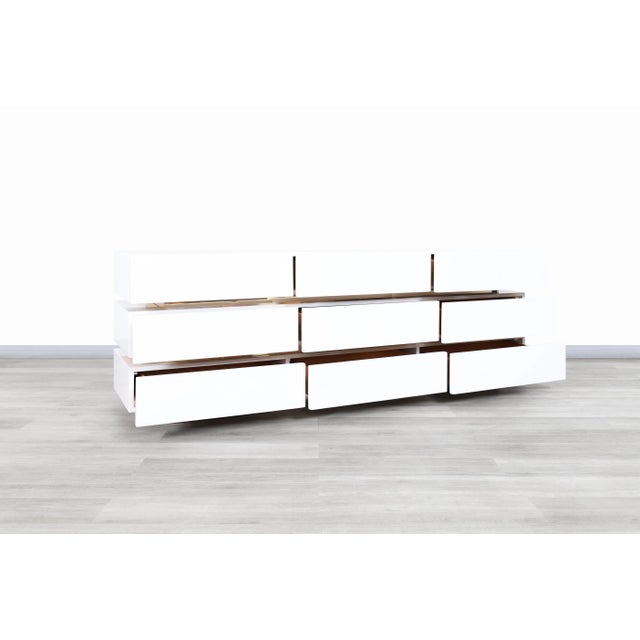 Vintage Lacquered and Brass Modernist Dresser, 1980s For Sale In Los Angeles - Image 6 of 11