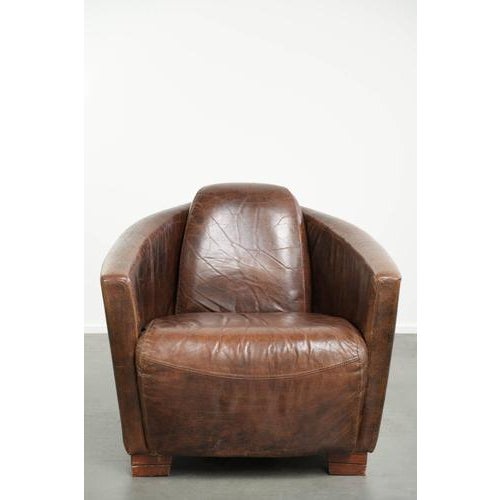 This sheepskin armchair in Aviator design features a beautiful patina and a warm appearance. The armchair is a stylish and...