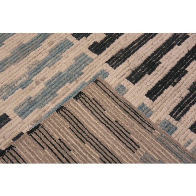 Contemporary Contemporary Modern Area Rug For Sale - Image 3 of 7