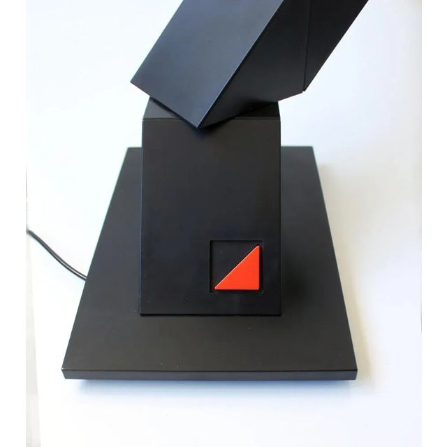 Plastic Zigzag Table Lamp by Shui l.d.Chan for Massive-Elite, Belgium, 1984 For Sale - Image 7 of 11