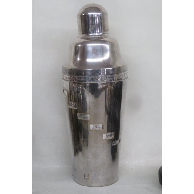 This beautiful Cocktail Shaker is made of metal. It has Art Deco style and design that was made in the 1930's by Napier,...