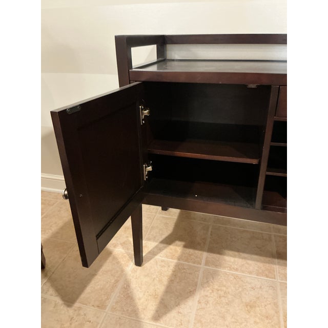 2000 - 2009 Levin Furniture Transitional Espresso Wood Wine Buffet & Bar Cabinet For Sale - Image 5 of 17