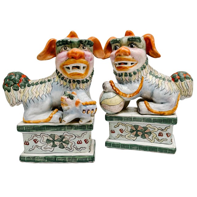 Ceramic Mid 20th Century Chinese Famille Verte Style Glazed Ceramic Foo Dogs - A Pair For Sale - Image 7 of 10