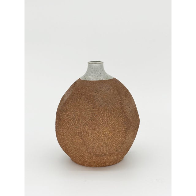 Mid-Century Modern Robert Maxwell Mid-Century Sunburst Stoneware Bud Vase, 1960s For Sale - Image 3 of 10