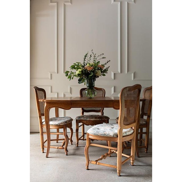 Vintage French Provincial Henredon Dining Table With Leaf For Sale - Image 14 of 17