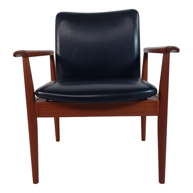 Finn Juhl Set of Two Fully Restored Armchairs Including Custom Upholstery Cado For Sale