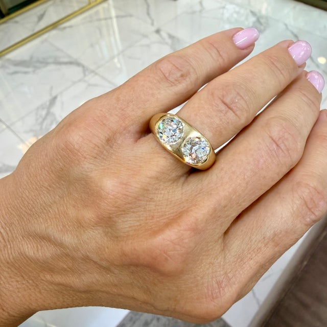 Late 20th Century Unisex Vintage 14k Yellow Gold Gia 3.75ct Two Bezel Set Diamond Cocktail Ring, Size 9 For Sale - Image 9 of 9