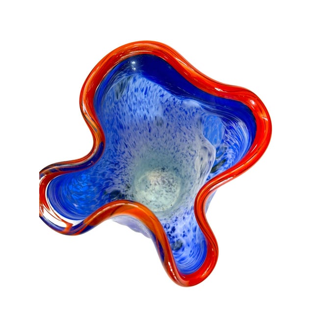 Glass Charming Hand-Blown Small Ruffled Blue Handkerchief Vase With Red Rim in the Style of Dave Chihuly For Sale - Image 7 of 14