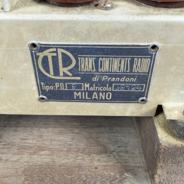 Brown Vintage Wooden Radio, 1940 For Sale - Image 8 of 13