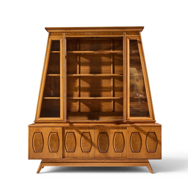 Young Manufacturing Mid Century Walnut and Burlwood Sliding Door Credenza and Hutch For Sale - Image 12 of 12