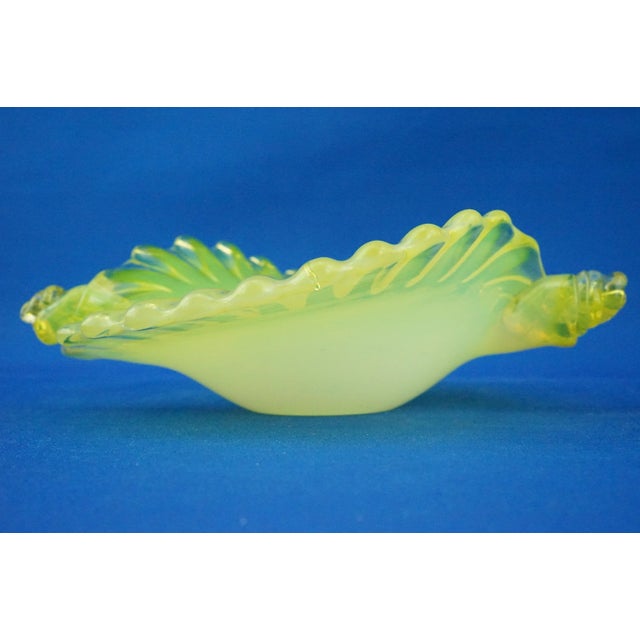 Murano Glass Shell Bowl attributed to Barovier & Toso, Italy, 1940s For Sale - Image 11 of 18