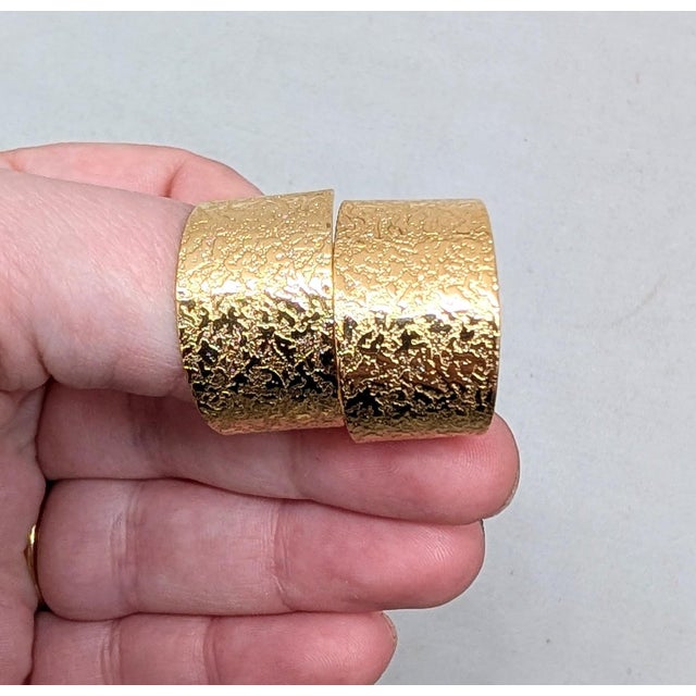 1970s Vintage Signed Crown Trifari Goldtone Textured Hoop Clip Earrings-2 Pieces For Sale - Image 5 of 8