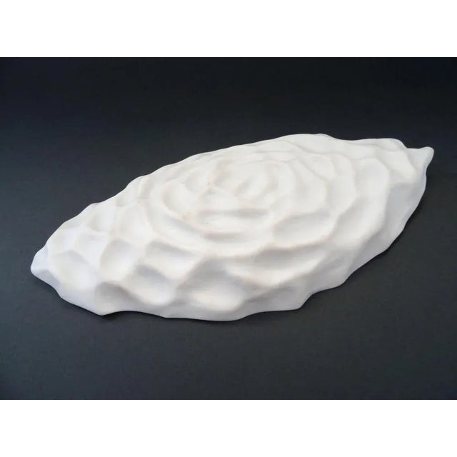 Decorative Plate in Porcelain, 2010s For Sale - Image 4 of 5