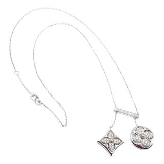 Louis Vuitton Blossom Diamond White Gold Pendant Link Necklace For Sale