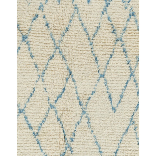 Moroccan Moroccan Inspired Handwoven Rug 9' X 12'2 For Sale - Image 3 of 13