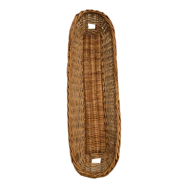 Early 20th Century French Rattan Baguette Bread Basket. Serving or Display Pc. For French Country, Rustic European, Cottagecore or Farmhouse Decor For Sale