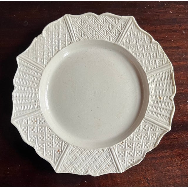 Small Antique 18th Century English George II Rococo Salt Glaze Round Plate For Sale In New York - Image 6 of 11