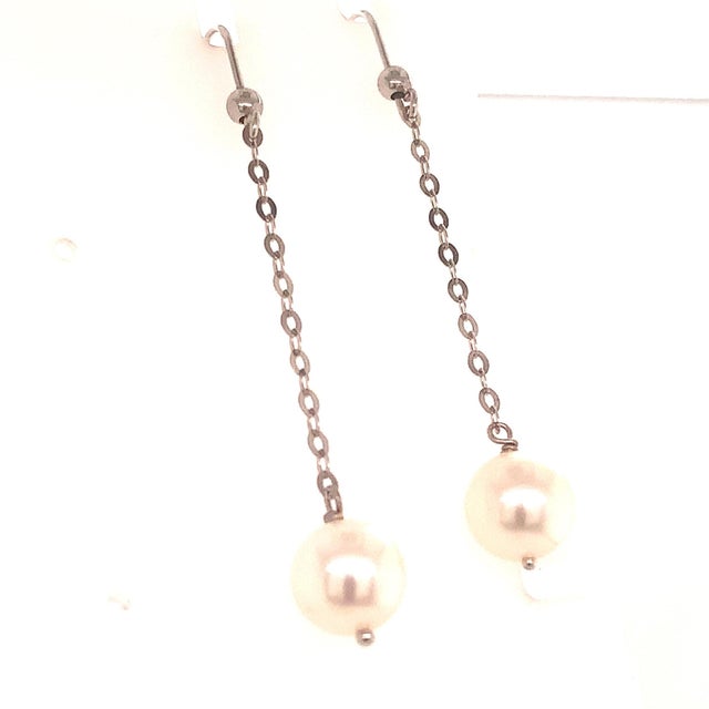 Fine Quality Japanese Akoya Pearl Earrings set in14k Gold 8.44 mm Certified For Sale - Image 4 of 9