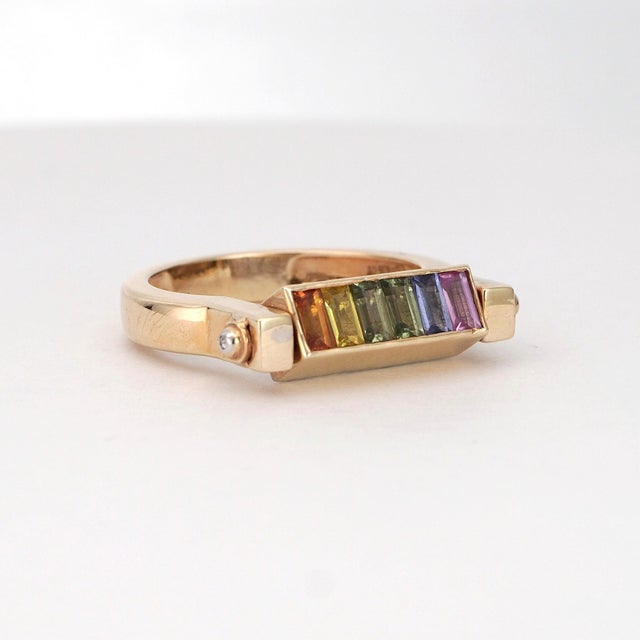 Twistable 14k Yellow Gold Diamond Multi Sapphire Ring 0.27 Carats Size 6.75 For Sale - Image 4 of 18