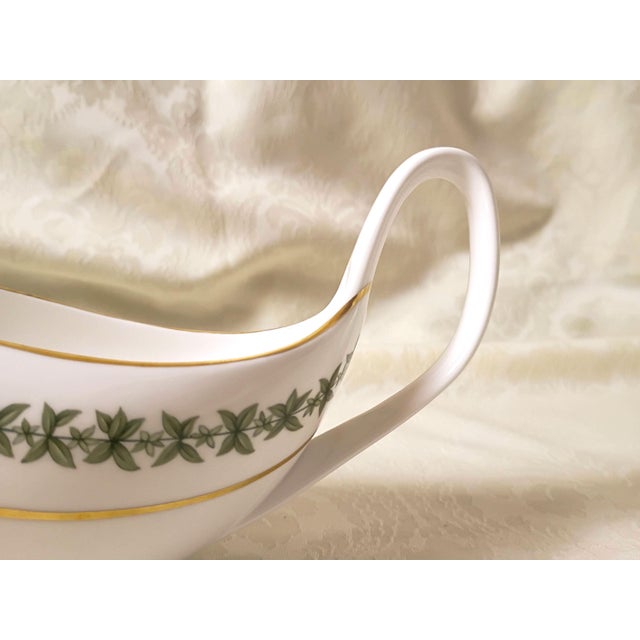 1960s Gravy Boat With Under Plate 2 Piece Set Spode Provence Y7843 Bone China Gilt Green For Sale - Image 9 of 13
