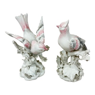 Vintage Pair of Ceramic Bird Figurines For Sale