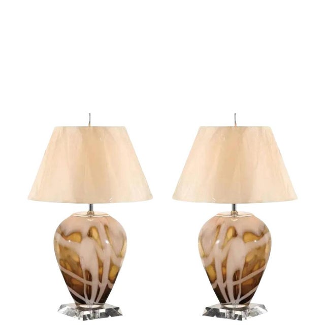 Pair of Vintage Blown-Glass Table Lamps with Lucite Bases, Caramel & Ivory, 1990s For Sale - Image 6 of 6