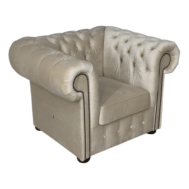 Chesterfield Two-Seater Lounge Chair For Sale