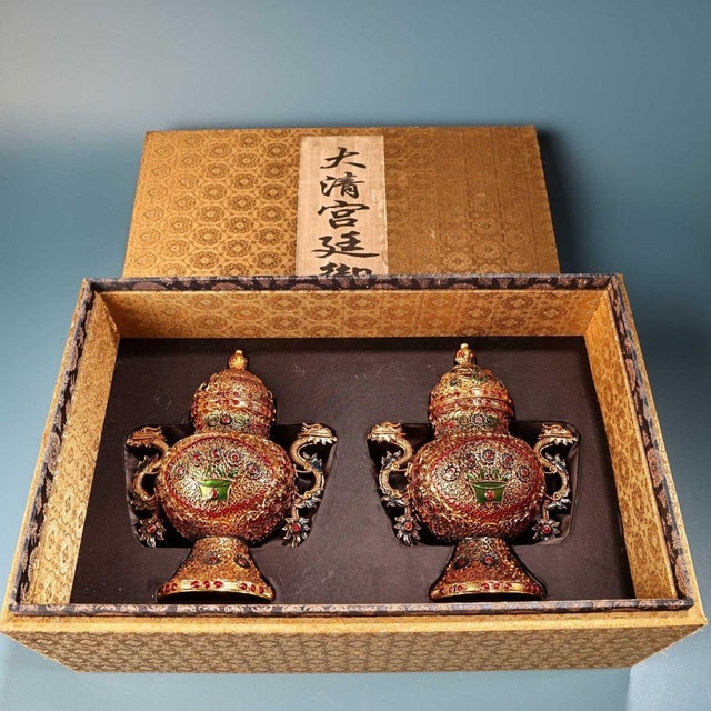 Pair of Vintage Chinese Gilt Bronze Filigree Vases - Dragon Handles & Gemstone Inlay For Sale In Los Angeles - Image 6 of 10