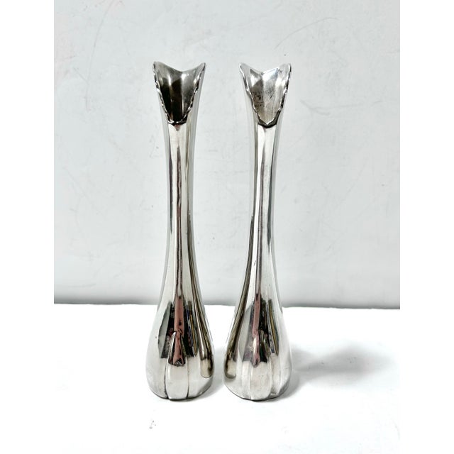 1980s Vintage Silverplate Swan Bud Vases, Sculptural Pair For Sale - Image 5 of 7