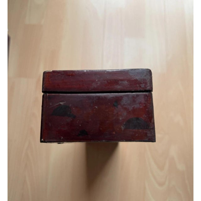 Antique Meiji Japanese Lacquer Box For Sale - Image 3 of 13