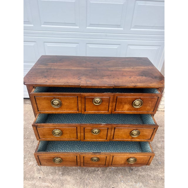 French French 18th Century Louis XVI Walnut Château Period Chest of Drawers For Sale - Image 3 of 12