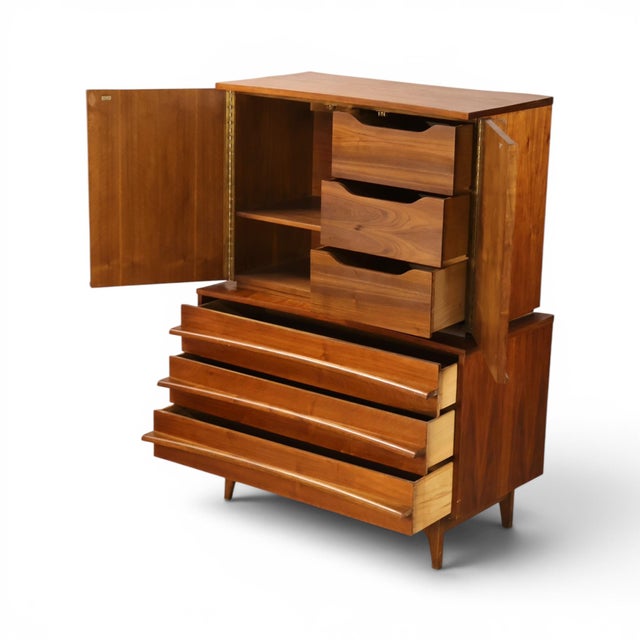 Young Manufacturing Concave Vintage Mid Century Modern Highboy Dresser C. 1960s, Attrbuted For Sale - Image 9 of 12