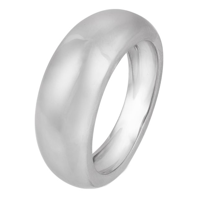 Vintage 18k White Gold Band Ring, Size 6 For Sale