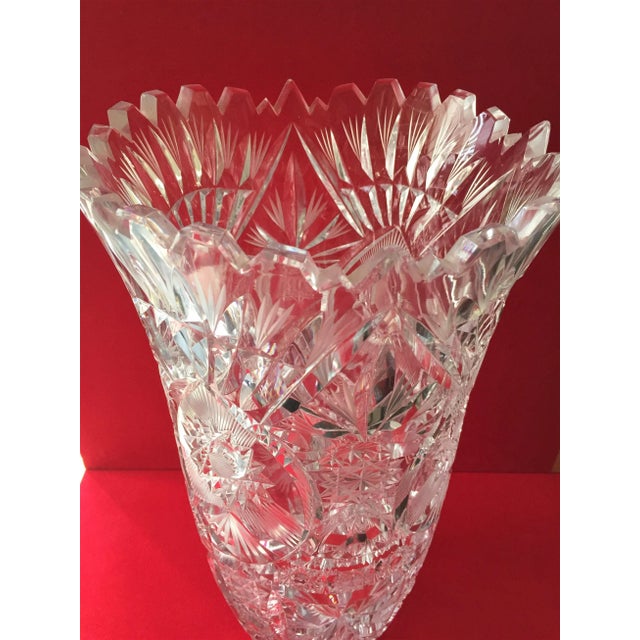 Large Vase in Richly Cut Crystal For Sale - Image 6 of 13