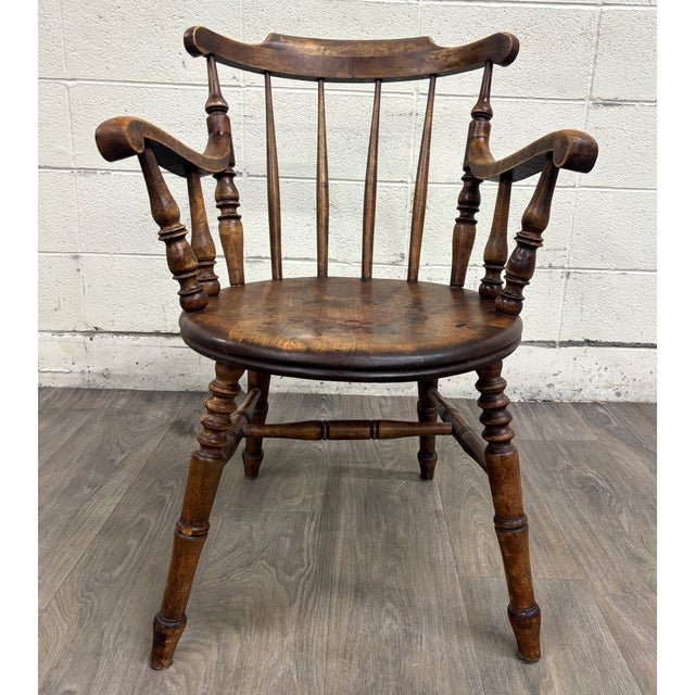 Antique Windsor Style Sack Back Rush Seat Dining or Accent Arm Chair For Sale In Kansas City - Image 6 of 8