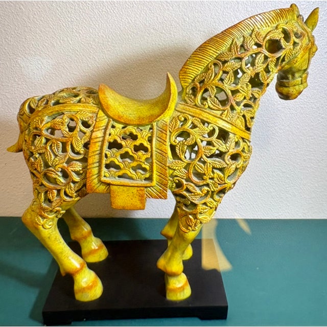 Chinese 1960s Chunar Vintage Tang Horse Sculpture by Austin Productions For Sale - Image 3 of 5