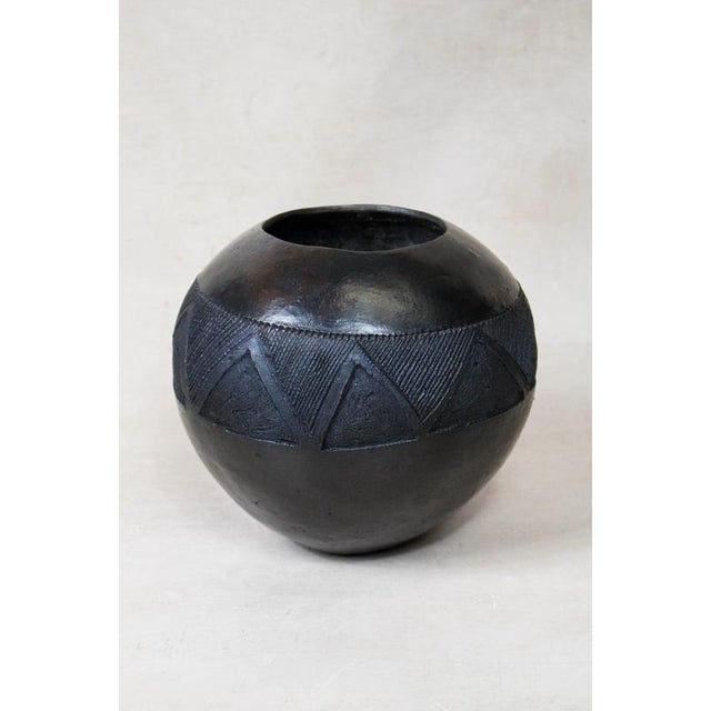 Zulu Pot in Clay For Sale - Image 5 of 5