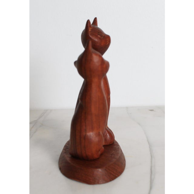 Vintage Hand-Carved Wooden Siamese Cat Figurine on Wood Base For Sale In Milwaukee - Image 6 of 12