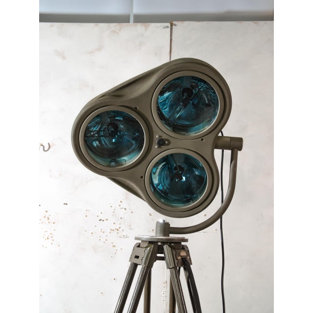 Military Surgical Floor Light from Heraeus Hanaulux London, Germany, 1990s For Sale - Image 14 of 18