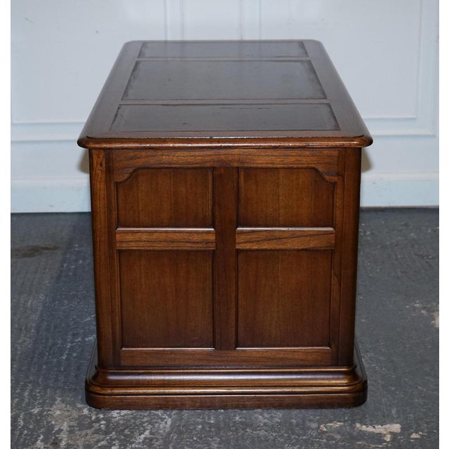 Vintage Hekman Usa Twin Pedestal Desk with Brown Leather Top Brass Handles For Sale - Image 17 of 18