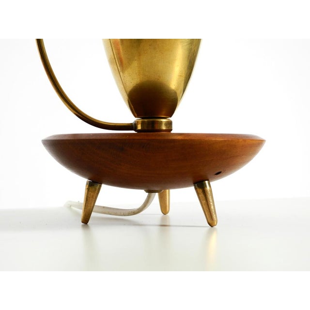 Large Mid-Century Modern Table Lamp in Brass and Teak with Frosted Glass Shade, 1950s For Sale - Image 15 of 18