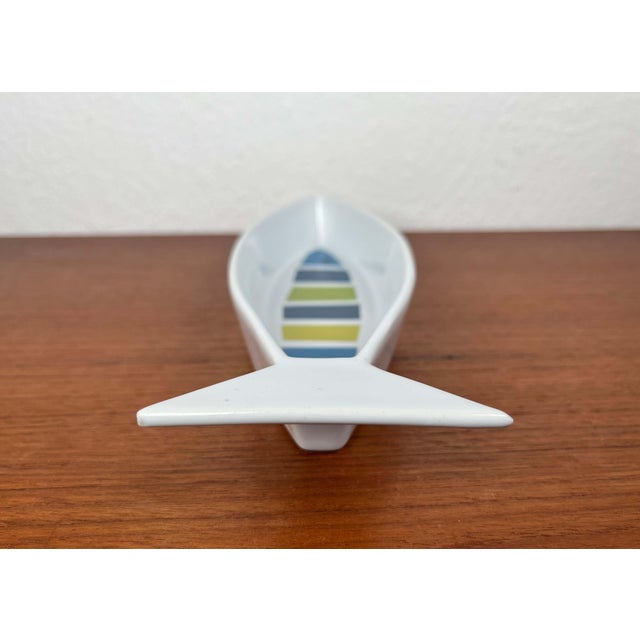 Swedish Ceramic Bowl in Fish Design by Björk Forth for Sagaform, 2000s For Sale - Image 5 of 12