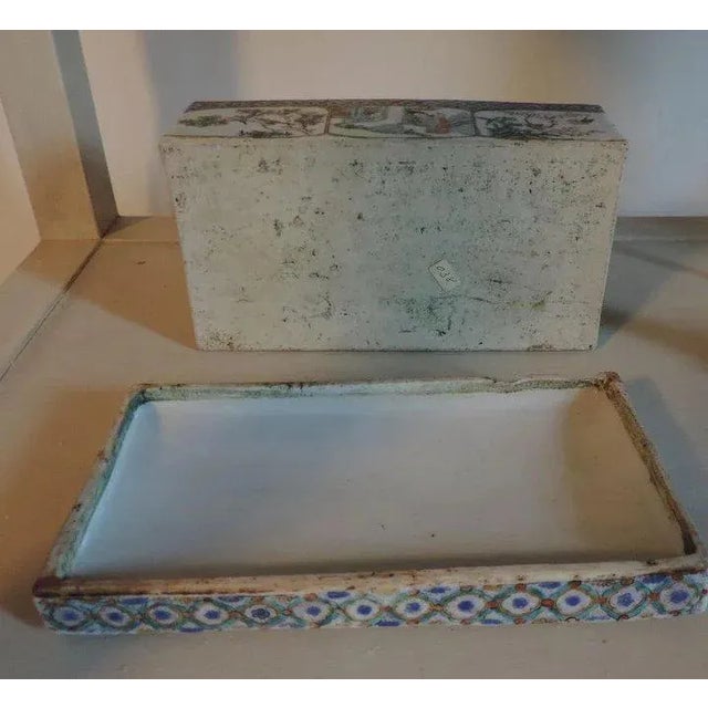 Blue Early 19th Century Chinese Export Famille Rose Mandarin Porcelain Desk Letter Box For Sale - Image 8 of 10